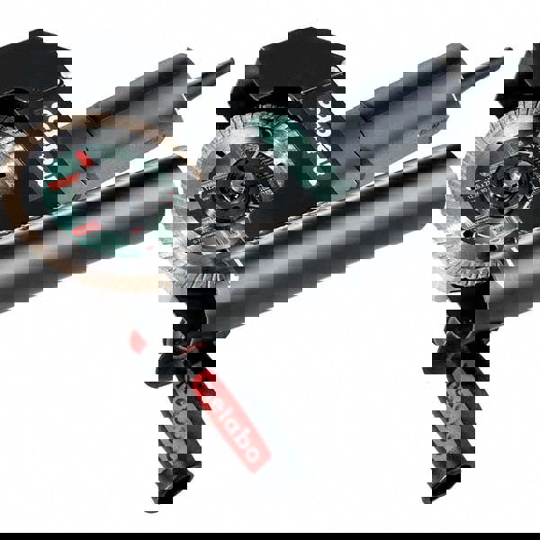 Cut-Off Tools & Cut-Off-Grinder Tools; Type of Power: Electric; Wheel Diameter: 5 in; Handle Type: Straight; Amperage: 12 A; Speed (RPM): 9600; Voltage: 120.0 V; Wheel Diameter (Inch): 5; Spindle Size: 5/8-11; Handle Type: Straight; Cord Length: 4 m; 13 f